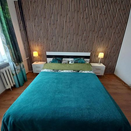 Apartament M-3 Częstochowa Buitenkant foto